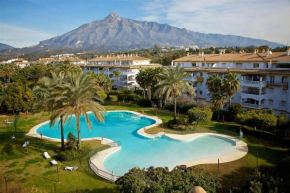 SERINAMAR Dama de Noche, Marbella